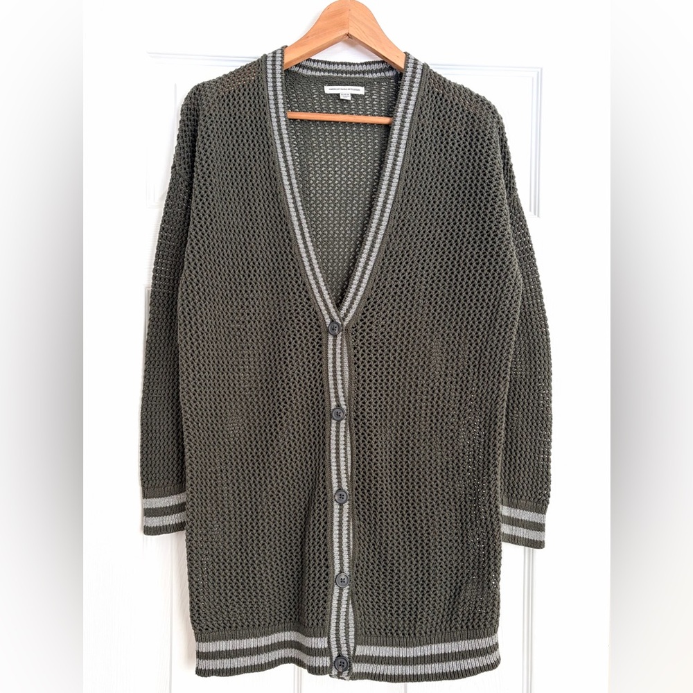 American Eagle Open Knit Cardigan Size M